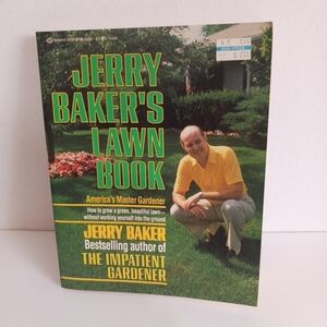 VTG Jerry Baker's Lawn Book - 1st Edition Gardening Guide- READ: Age-Toned pages